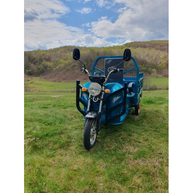 Triciclu Electric cu bena basculabila Tuk Tuk, GN1500DZH-7, Baterie 52Ah Albastru Triciclu Electric cu bena basculabila Tuk Tuk, GN1500DZH-7, Baterie 52Ah Albastru